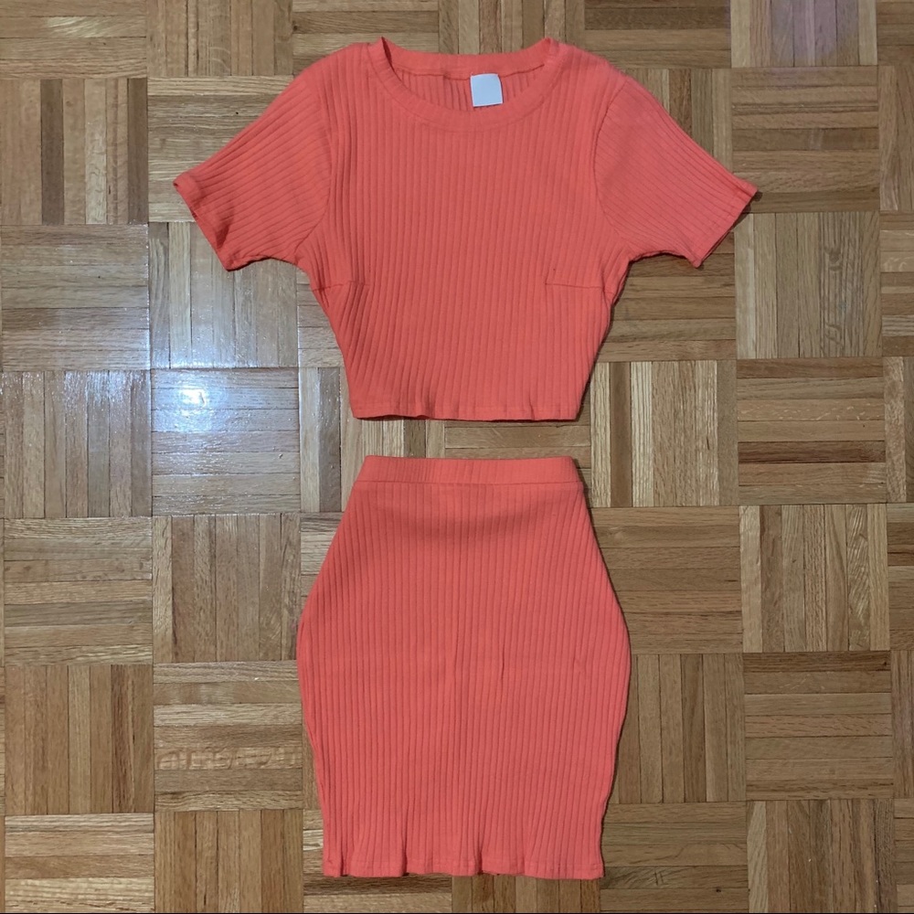 NEW pink orange salmon crop top t-shirt skirt set